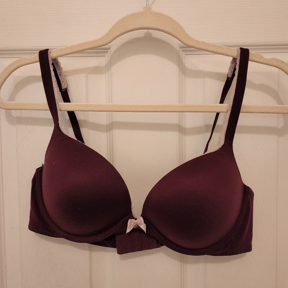 Victoria's Secret Body by Victoria Bra
